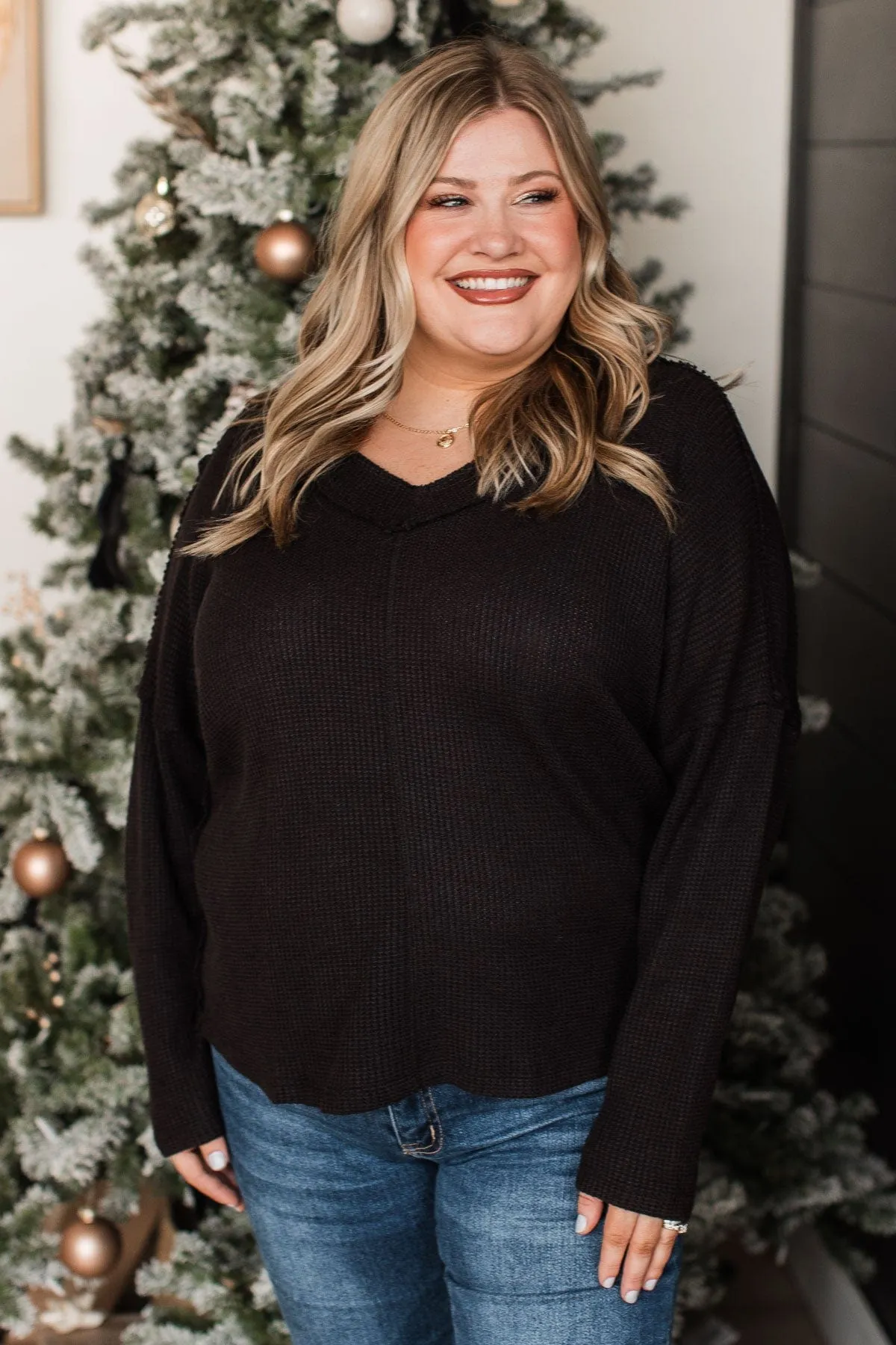 Effortlessly Happy V-Neck Knit Top- Black