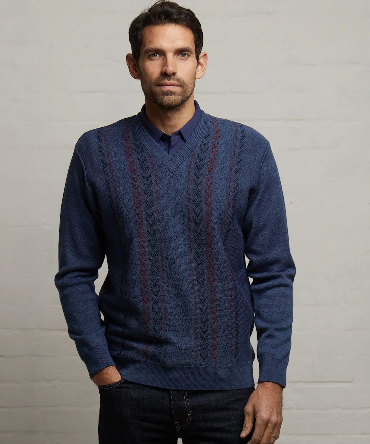 Gabicci Pattern Front Knit V-neck Jumper