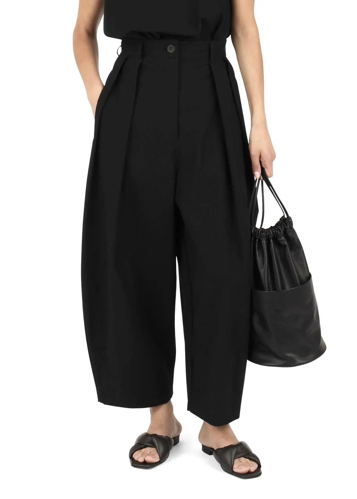 Parchment Poplin Voluminous Pleat Trouser - Army