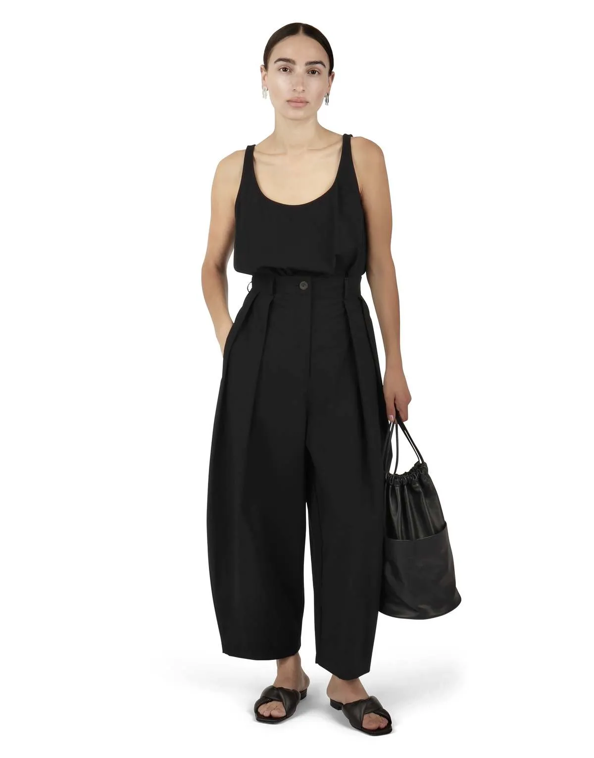 Parchment Poplin Voluminous Pleat Trouser - Black