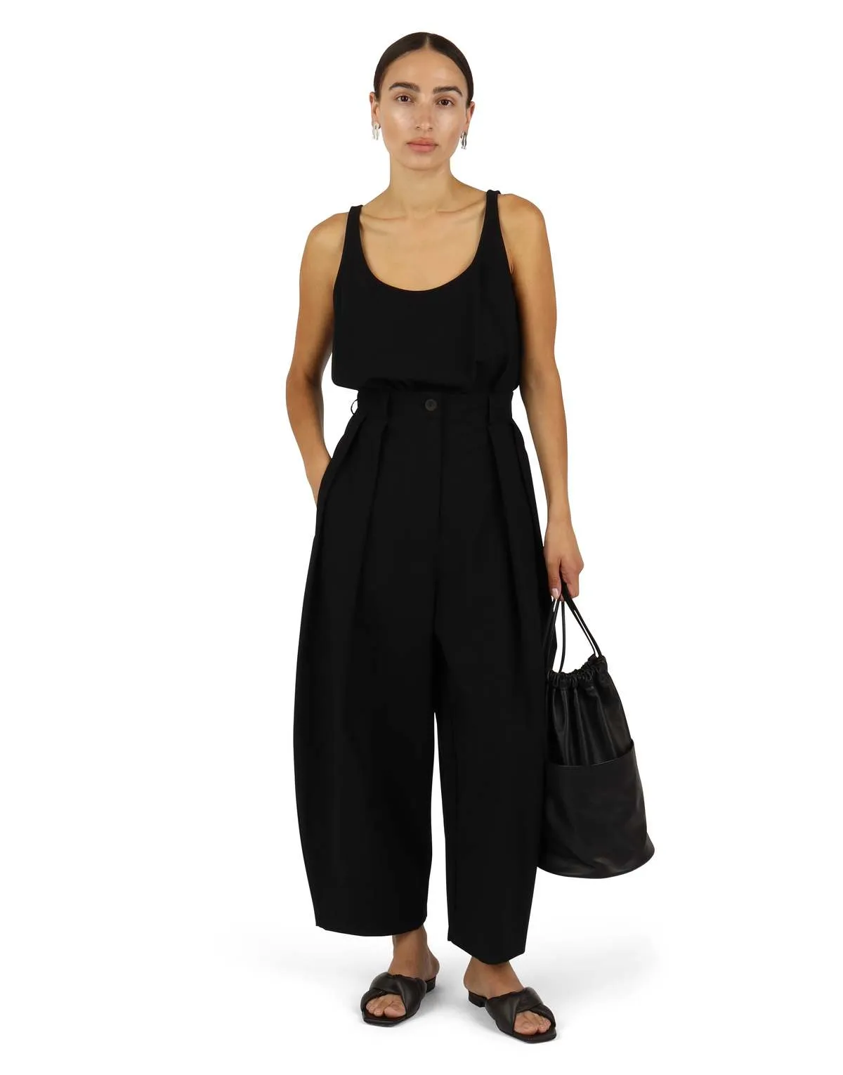 Parchment Poplin Voluminous Pleat Trouser - Black