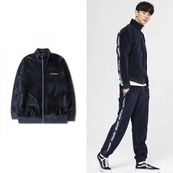 Velours tracksuit jogging jacket and pants set for men with vintage trim